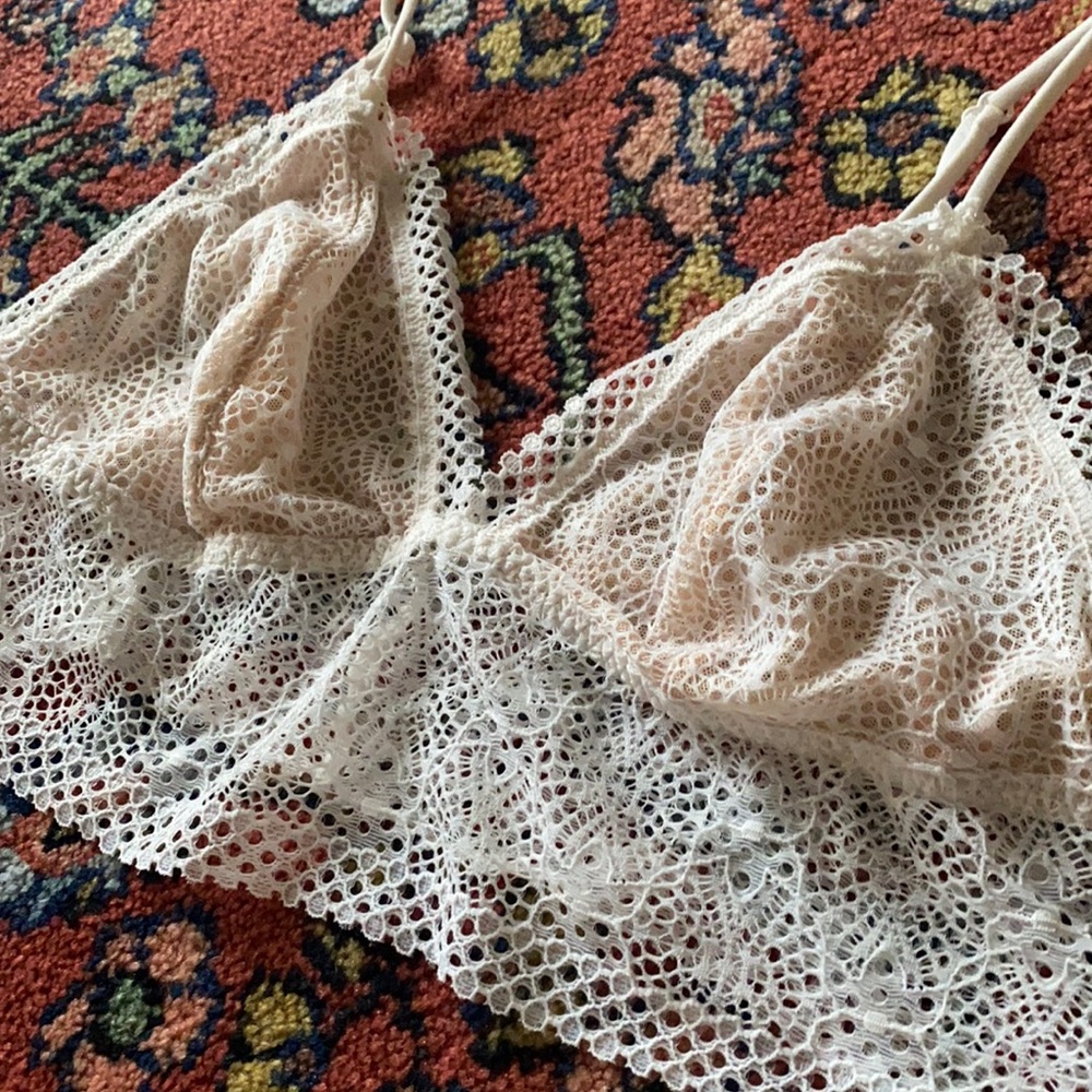 Dainty White Lace Bralette